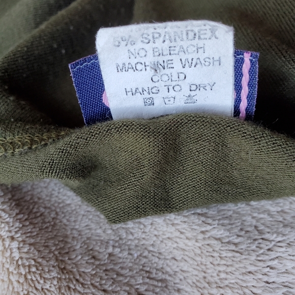 Small Z.ro Drawstring Top - Picture 12 of 12